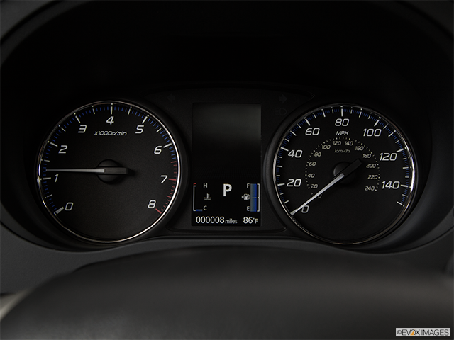 2015 Mitsubishi Outlander | Speedometer/tachometer