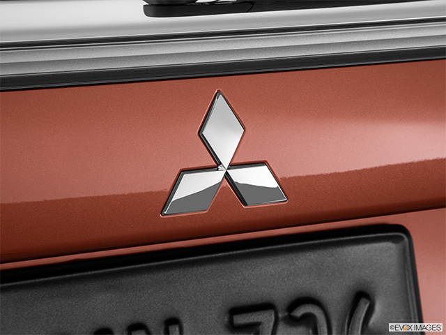 2015 Mitsubishi Outlander | Rear manufacturer badge/emblem