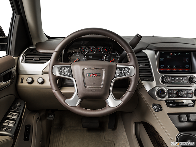 2015 GMC Yukon | Steering wheel/Center Console