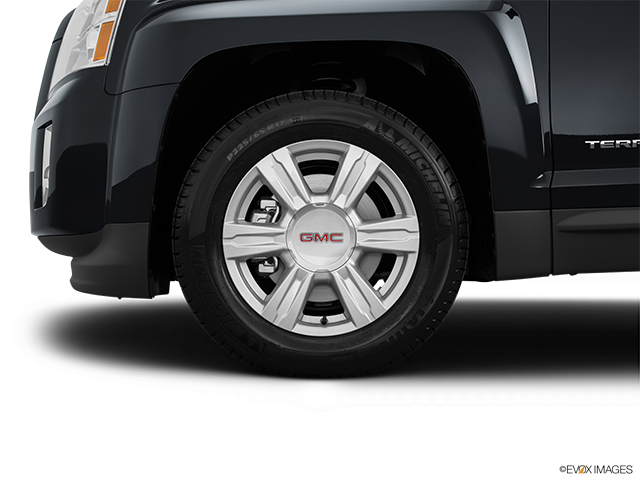 2015 GMC Terrain | Front Drivers side wheel at profile
