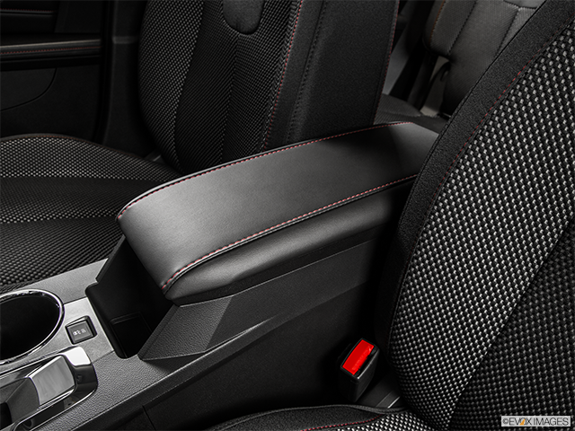 2015 GMC Terrain | Front center console with closed lid, from driver’s side looking down