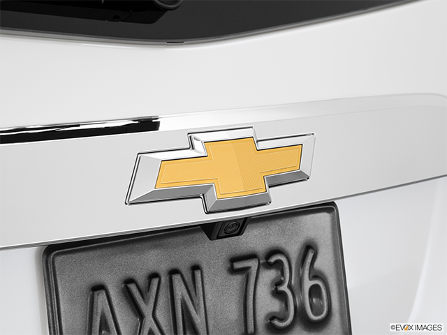 2015 Chevrolet Traverse | Rear manufacturer badge/emblem