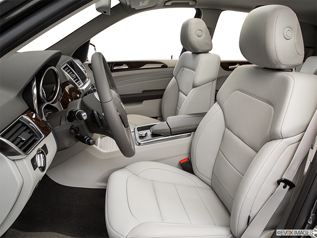 2015 Mercedes-Benz M-Class | Front seats from Drivers Side