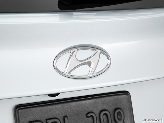 2015 Hyundai Tucson | Rear manufacturer badge/emblem