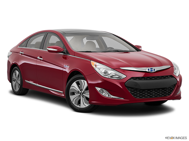 2015 Hyundai Sonata Hybrid: Price, Review, Photos and Specs - Read This ...