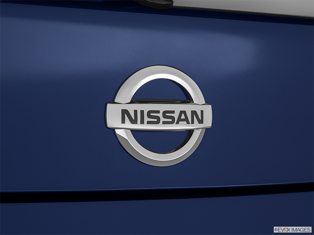 2015 Nissan GT-R | Rear manufacturer badge/emblem