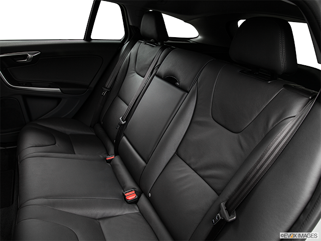 2015 Volvo V60 | Rear seats from Drivers Side