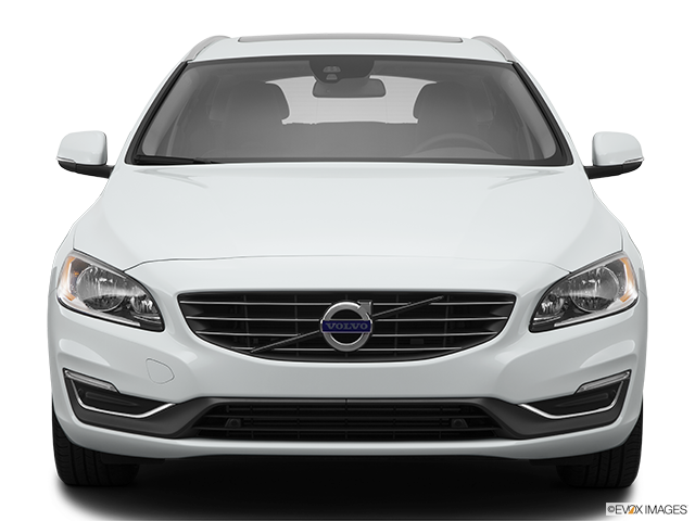 2015 Volvo V60 | Low/wide front