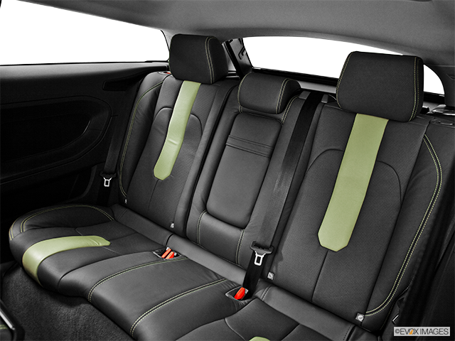 2015 Land Rover Range Rover Evoque Coupe | Rear seats from Drivers Side