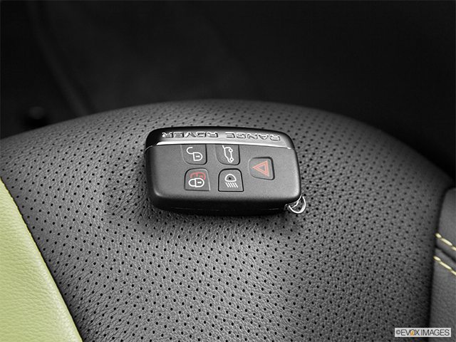 2015 Land Rover Range Rover Evoque Coupe | Key fob on driver’s seat