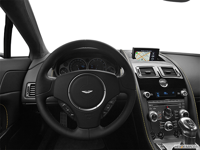 2015 Aston Martin V12 Vantage | Steering wheel/Center Console