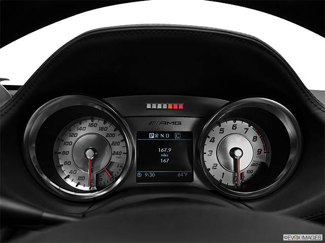 2015 Mercedes-Benz SLS AMG | Speedometer/tachometer