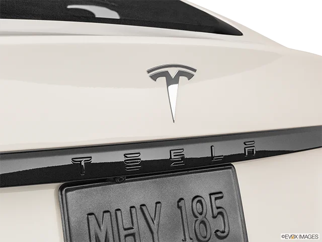 Tesla Model S Rear Emblem Let 2021 Tesla Model S: Price, Review, Photos and Specs - Read This Before ...