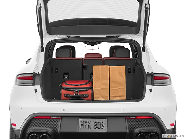 2027 Porsche Macan | Trunk props