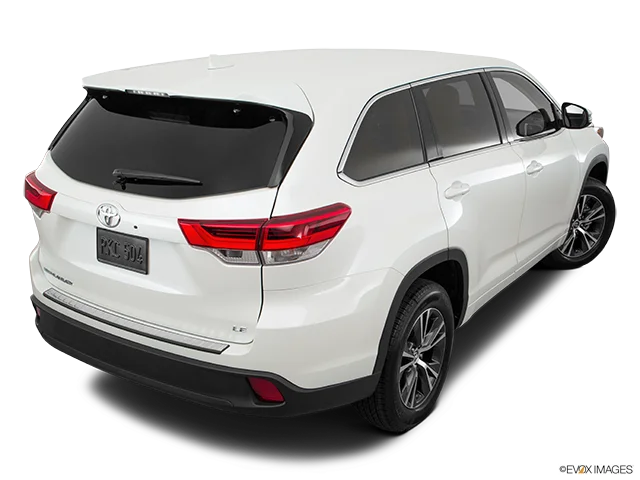 2016 Highlander Rear 2017 Toyota Highlander: Price, Review, Photos and Specs - Read This ...