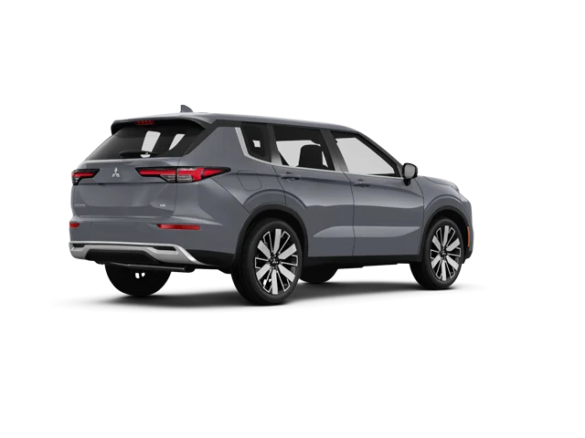 2026 Mitsubishi Outlander | Rear 3/4 angle view