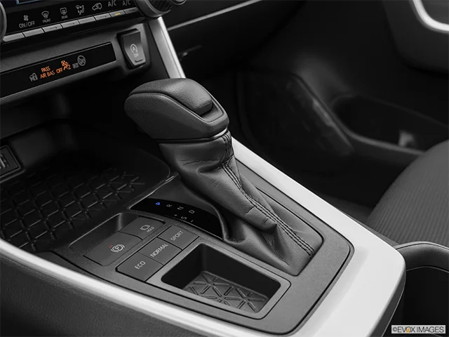 2025 Toyota RAV4 | Gear shifter/center console