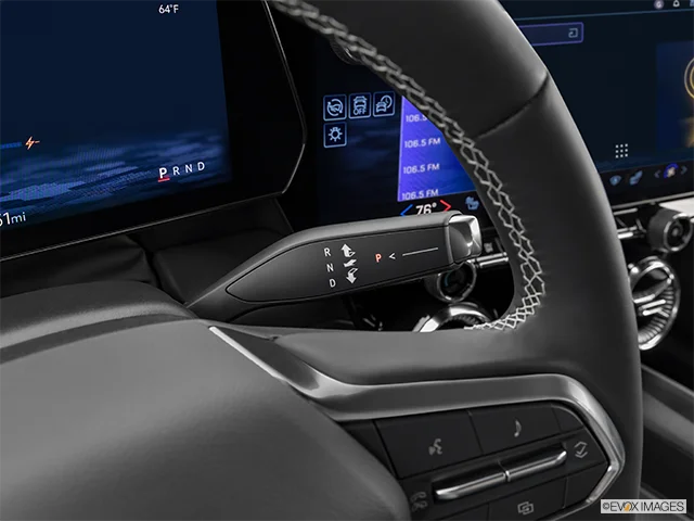2026 Chevrolet Blazer EV | Gear shifter/center console